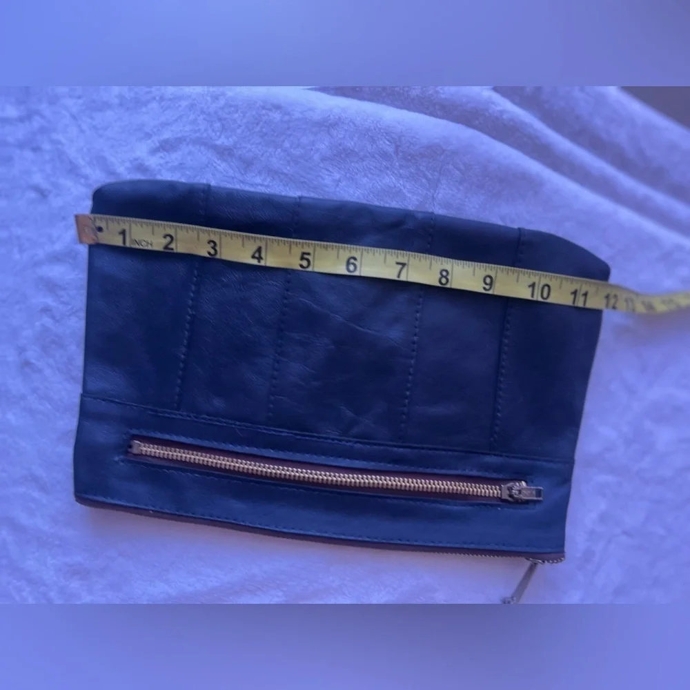 VKK dark blue black leather pouch/wristlet zipper Genuine Leather lightweight